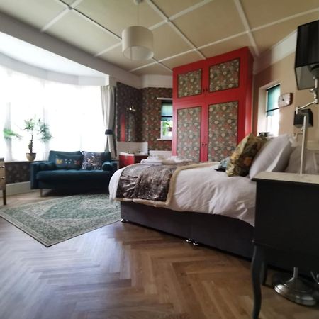 William Morris, Spacious Ground Floor Lux Double Bedroom Bexhill-on-Sea Extérieur photo
